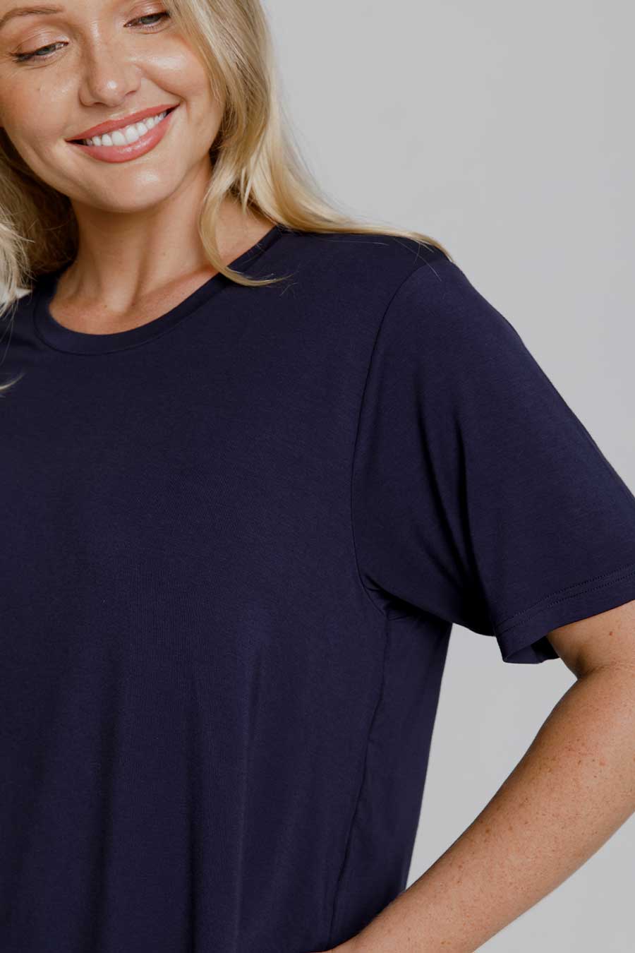 Classic Bamboo T-Shirt - Navy - Image 9