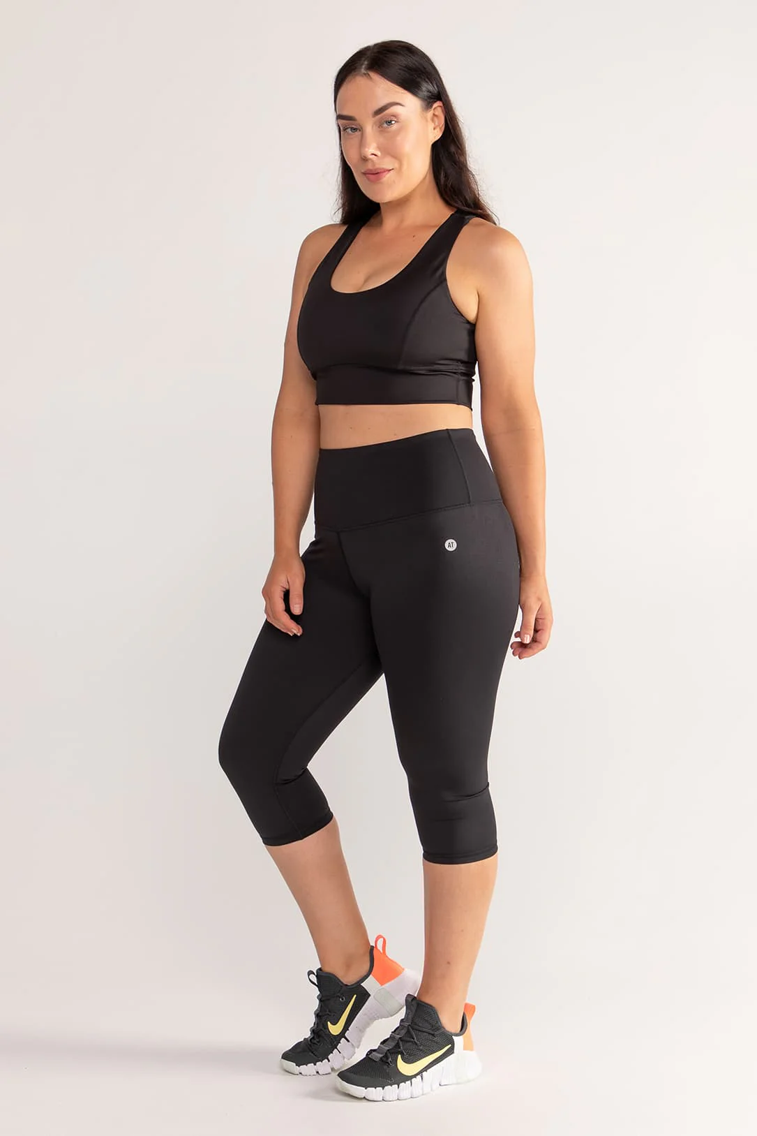 Essential High-Waist Move 3/4 Length Legging - Black - Image 4