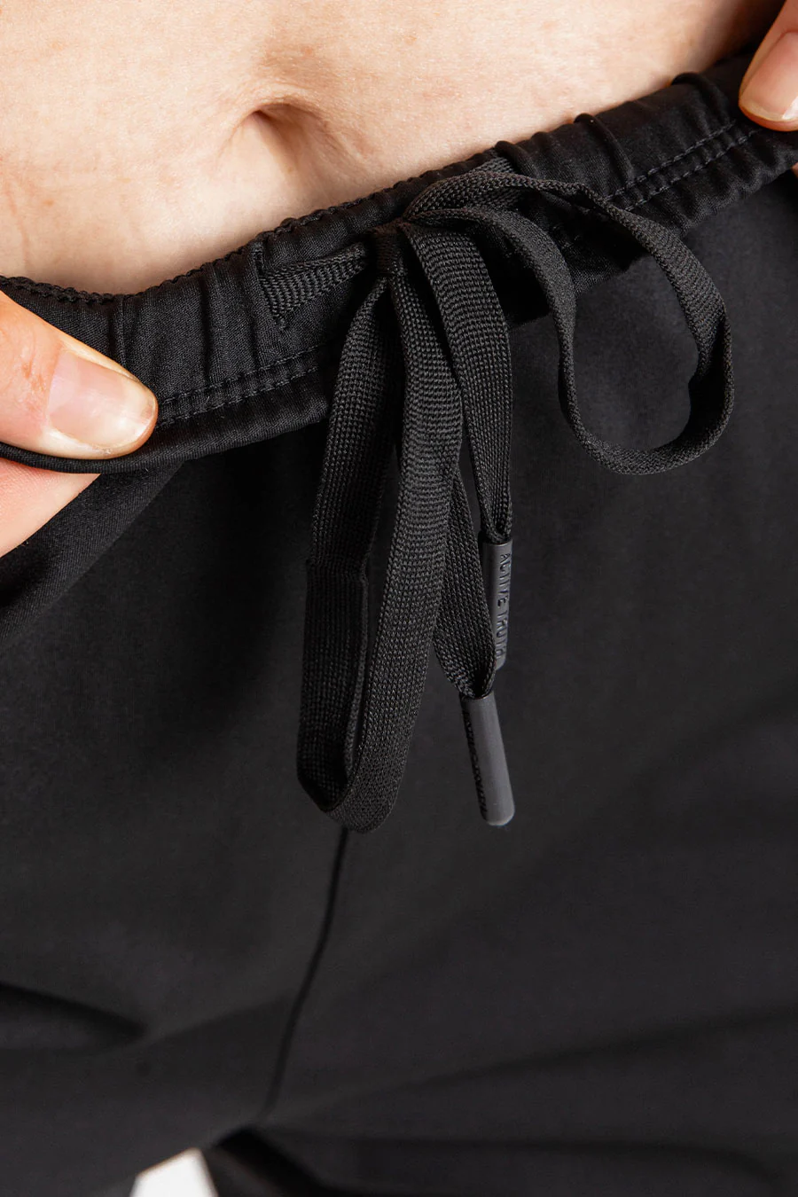 Smart Jogger - Black - Image 10