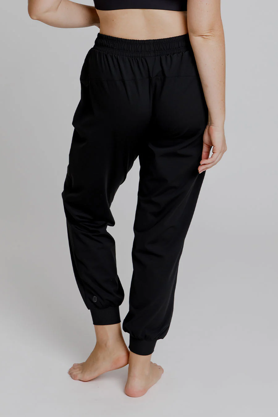 Smart Jogger - Black - Image 9