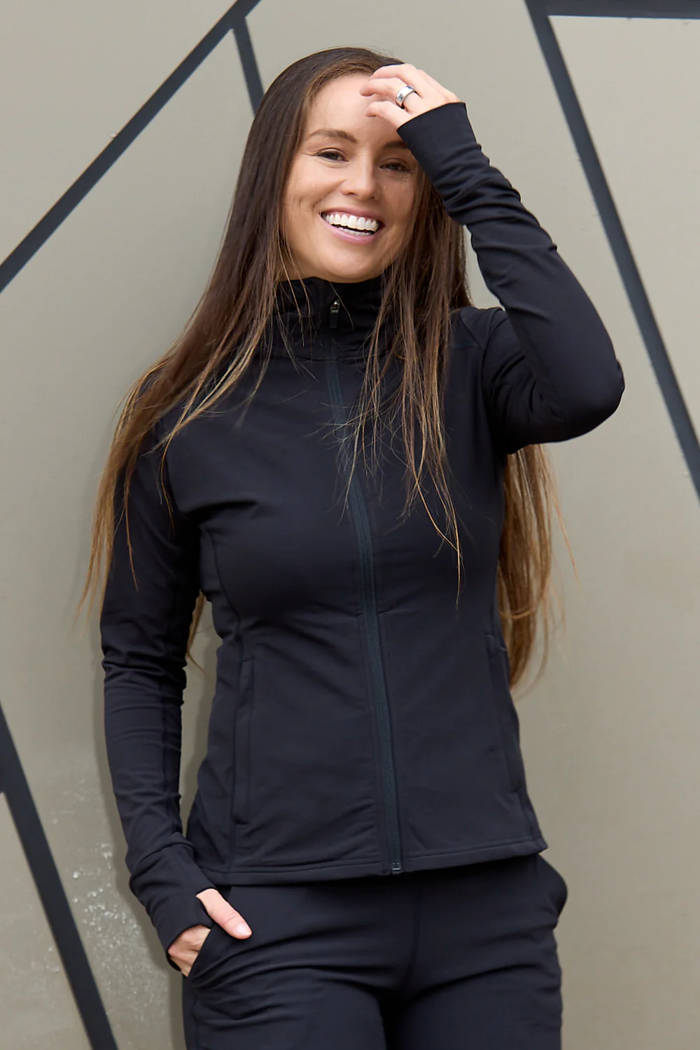 Thermal Sports Long Sleeve Zip Top - Black - Image 8