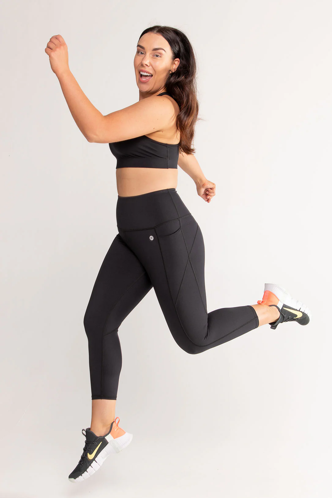 Training Pocket Move 7/8 Legging - Black - Image 6
