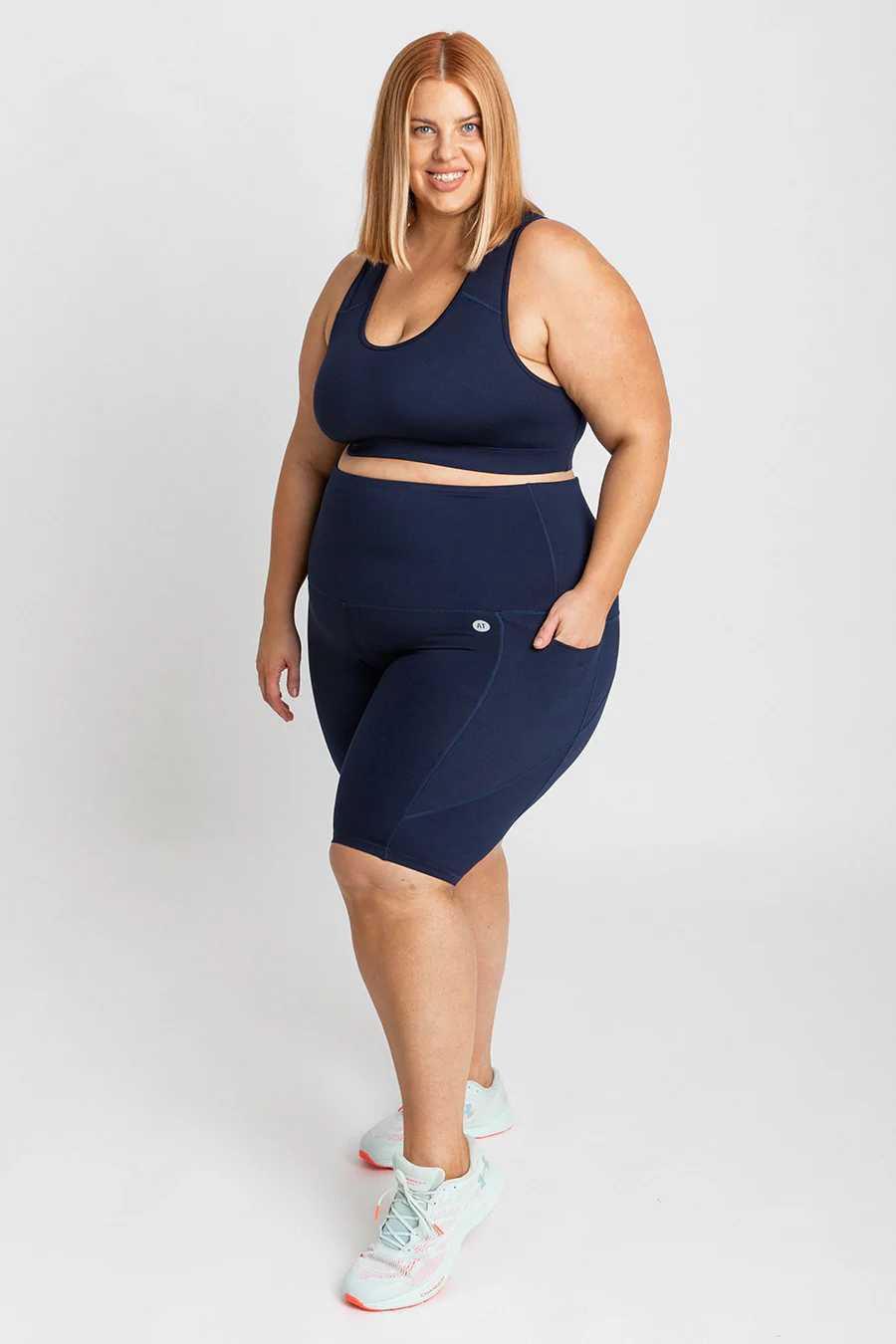 Training Pocket Move Bike Short - Navy - Image 8