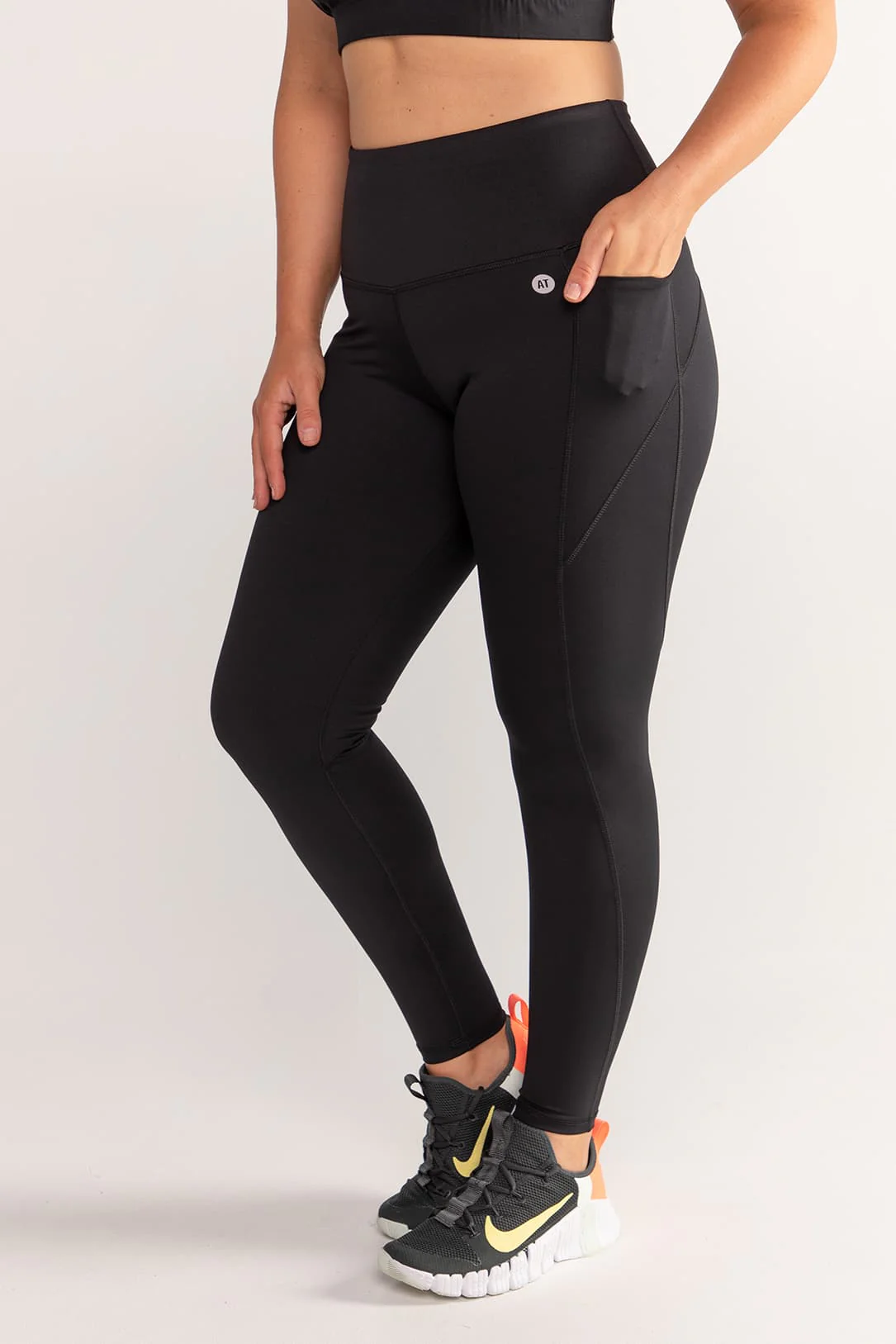 Training Pocket Move Legging - Black - Image 3