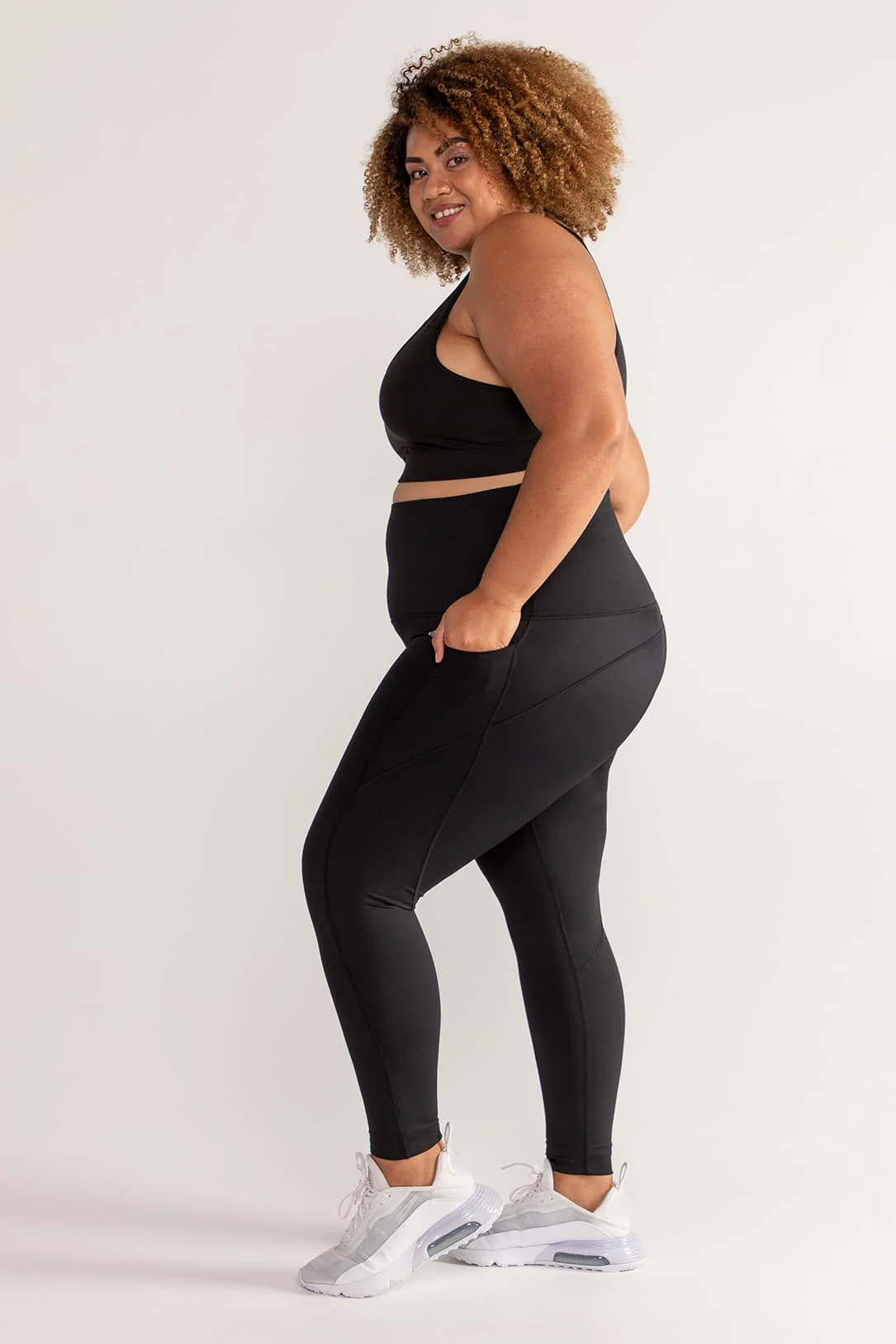Training Pocket Move Legging - Black - Image 9